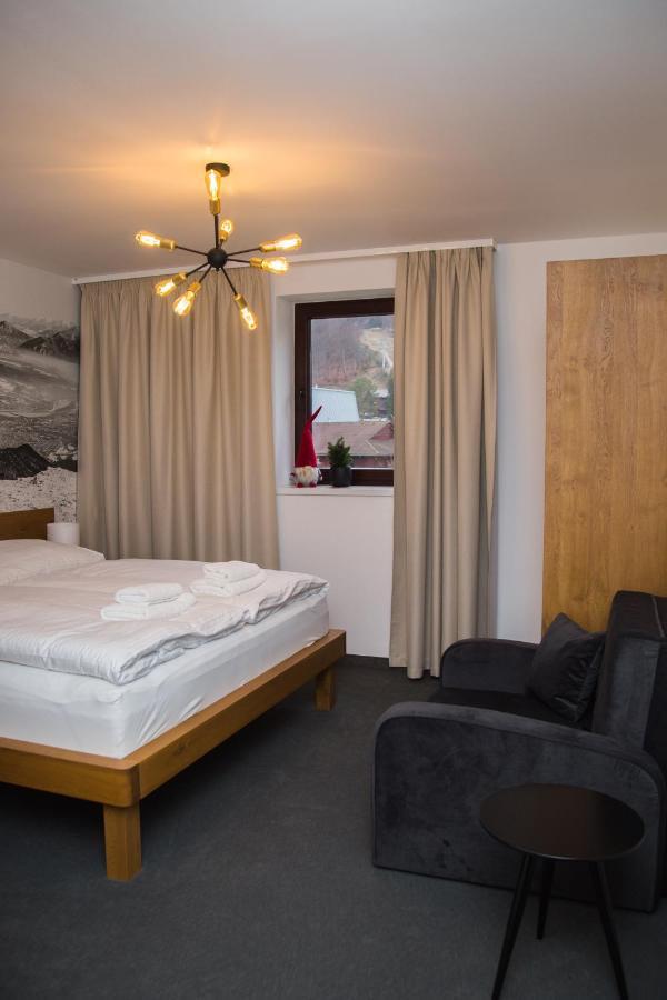 Snowland Apartmany Valča Eksteriør bilde