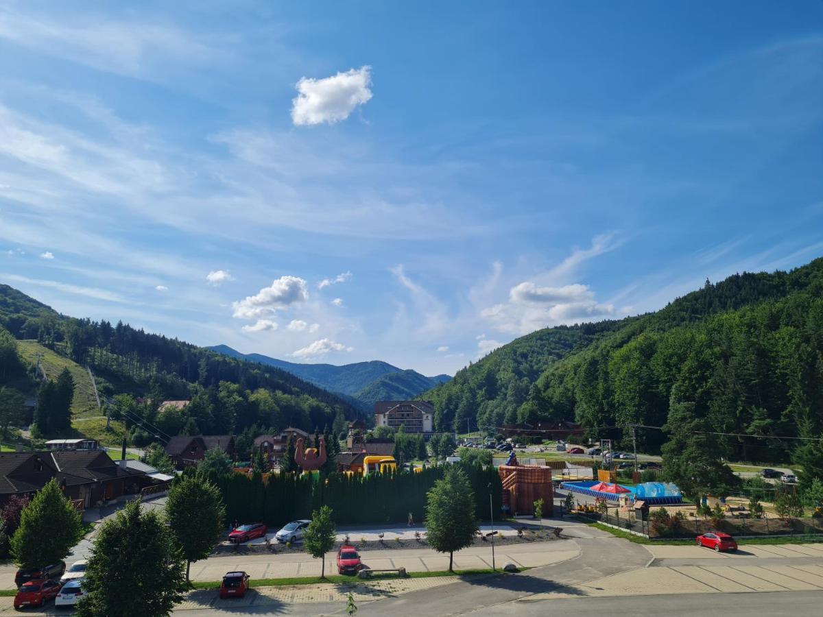 Snowland Apartmany Valča Eksteriør bilde